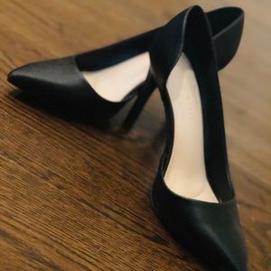 Black pump EUC Great work shoe